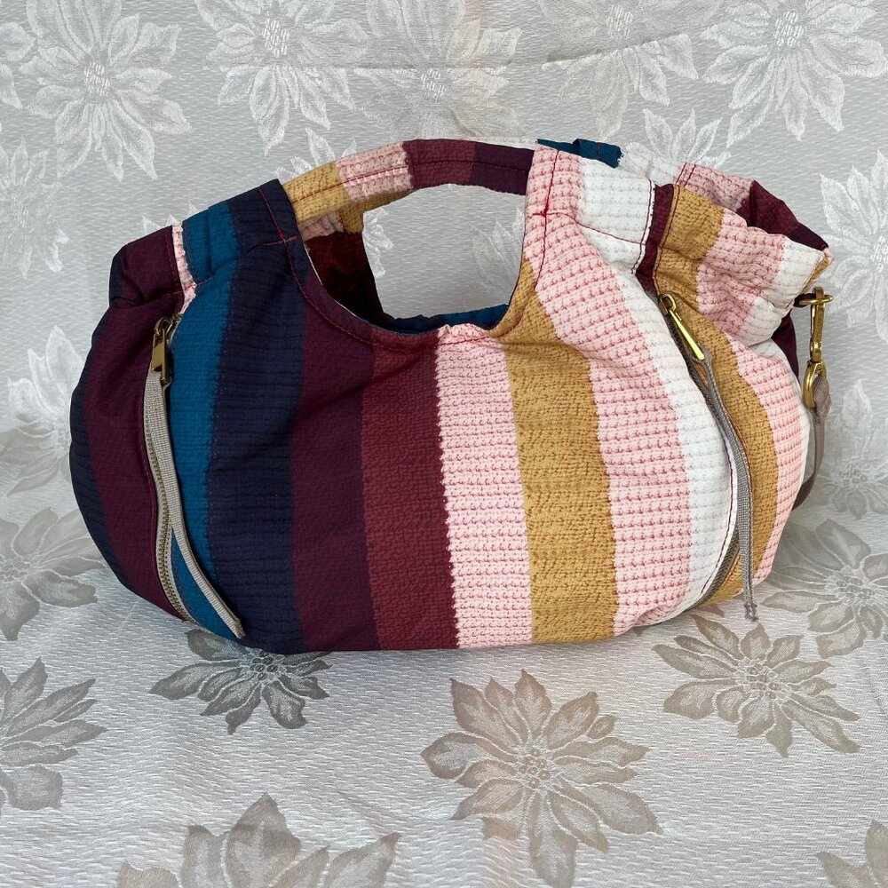 Vince Camuto Harlo Tote Pouchy Purse Handbag Crossbody Bag Striped